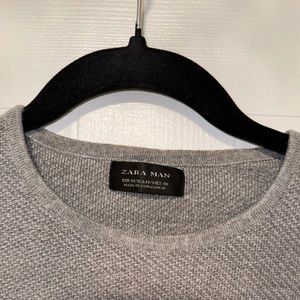 Men’s Gray Knit Sweater